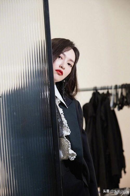 吃瓜娱乐间蔡徐坤